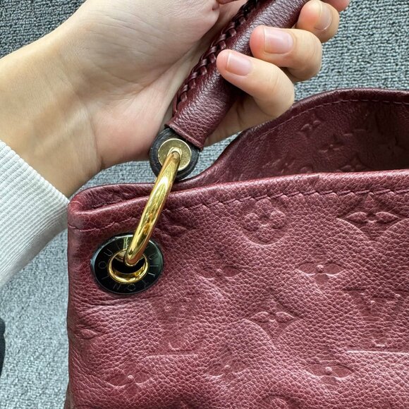Louis Vuitton Artsy MM Leather Shoulder Bag ccofb1399-102525 - Picture 4 of 15